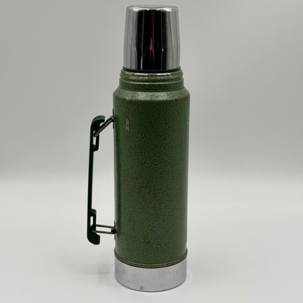 Vintage Aladdin Stanley Hammertone Green 1 Quart Vacuum Bottle Thermos A-944DH